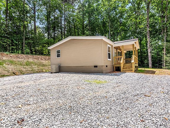 3rd image of 40 Ponderosa Ter