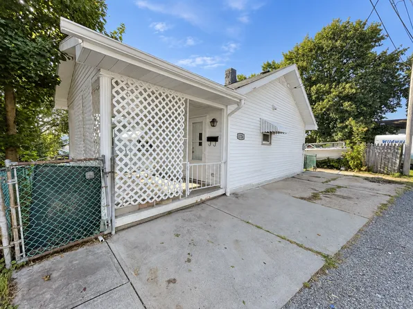 1734 Ridge Ave, Arnold, PA 15068