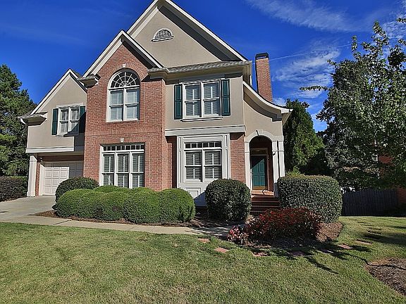 2nd image of 511 Milledge Gate Dr SE