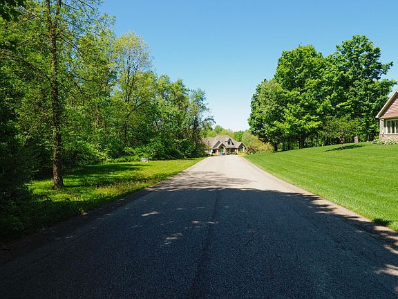 5th image of LOT Woodland Trl #D