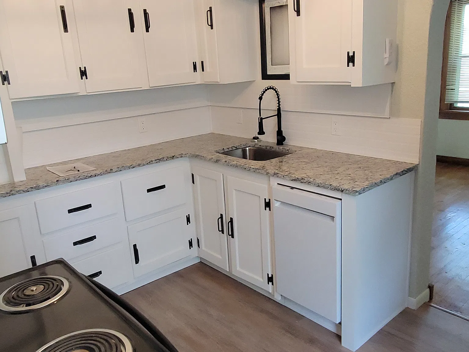 4 bed, 2.5 bath, 1600 sqft, $1,650 — Photo 1