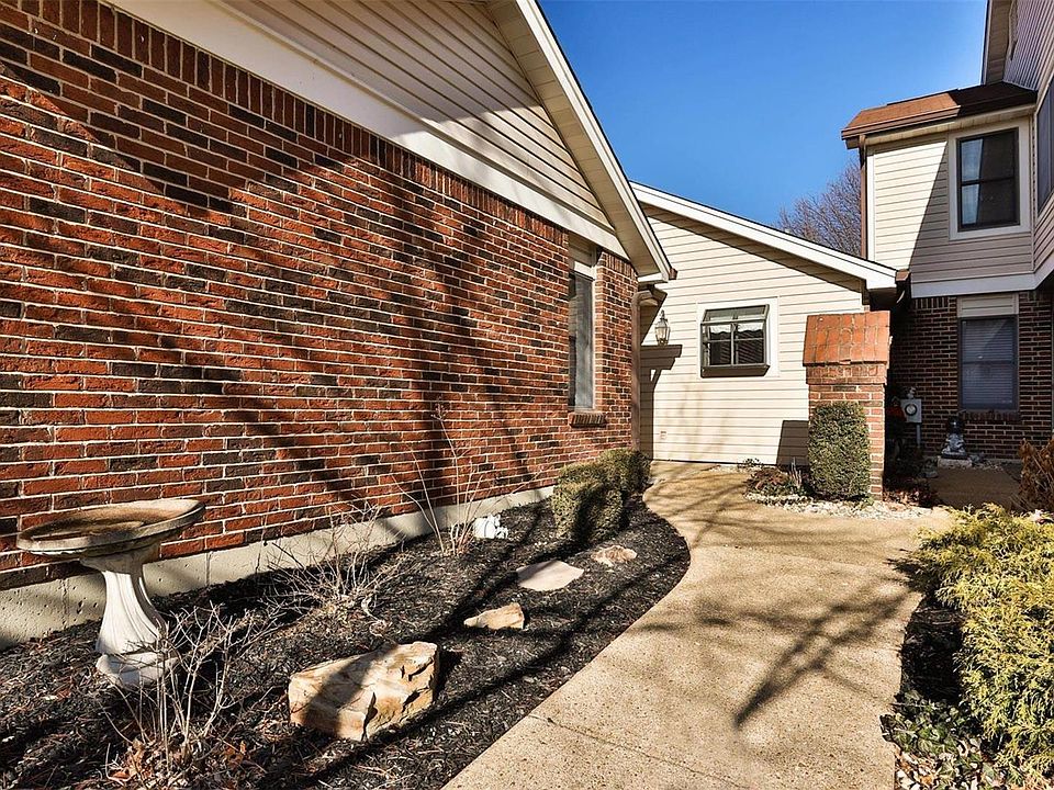5527 Duchesne Parque Dr, Saint Louis, MO 63128 Zillow