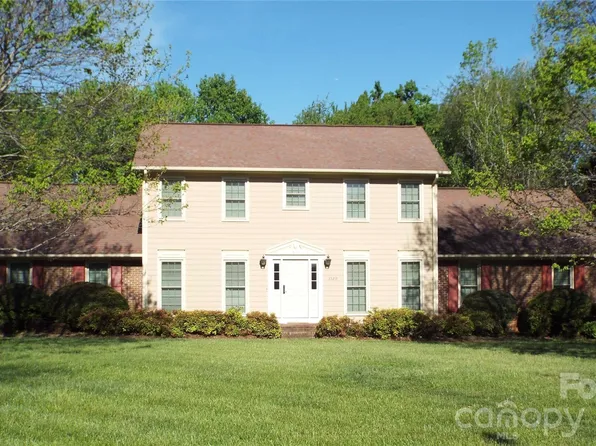 1520 Stableview Dr, Gastonia, NC 28056