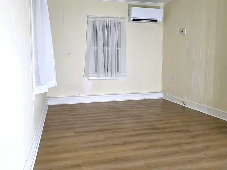 932 Violet Ave #3 — Photo 15