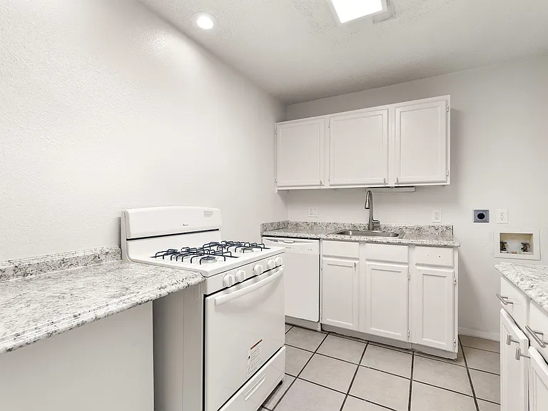 2800 Vail Ave SE #229 — Photo 15