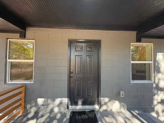 2nd image of 1010 N Wilkinson St #D