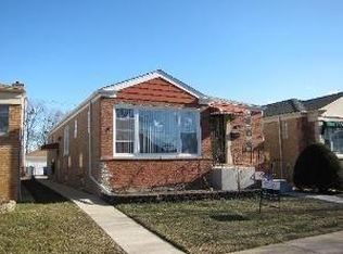 6211 N Harding Ave, Chicago, IL 60659