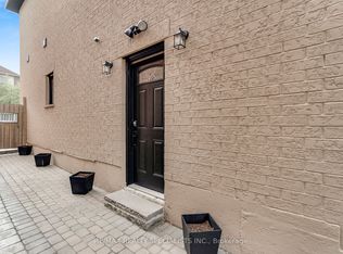 4982 Maxine Pl, Mississauga, ON L4Z 4H9