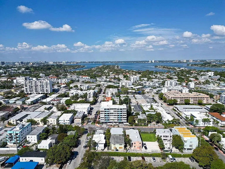 8000 Harding Ave #2B — Photo 13