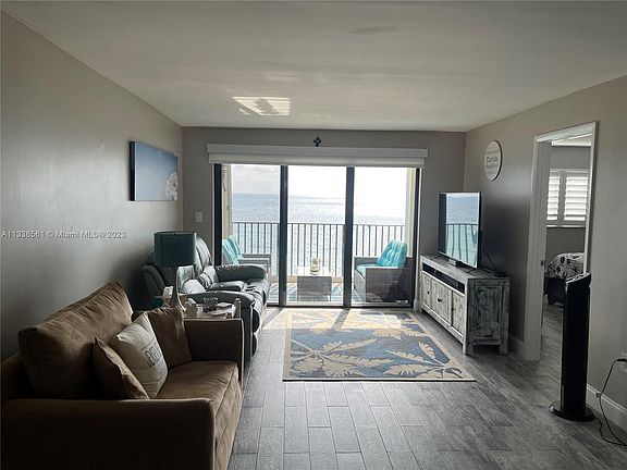 5th image of 7410 S Ocean Dr APT 607