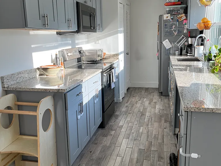 826 Myrtle St NE #4 — Photo 10