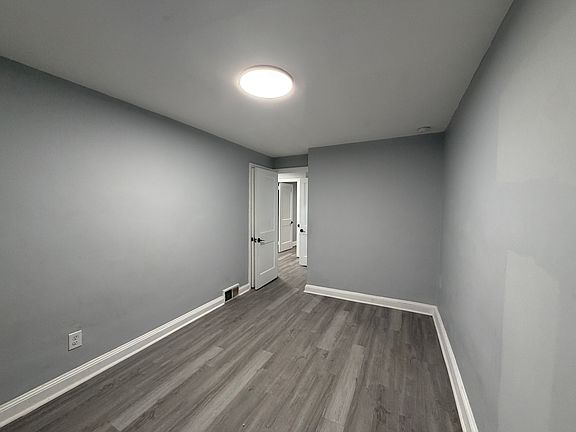 5th image of 7731 Overbrook Ave