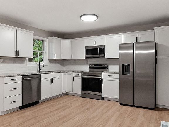 3rd image of 88 Meadow Ln