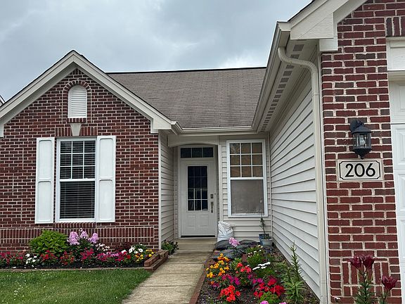 4th image of 206 Meridian Gardens Ln