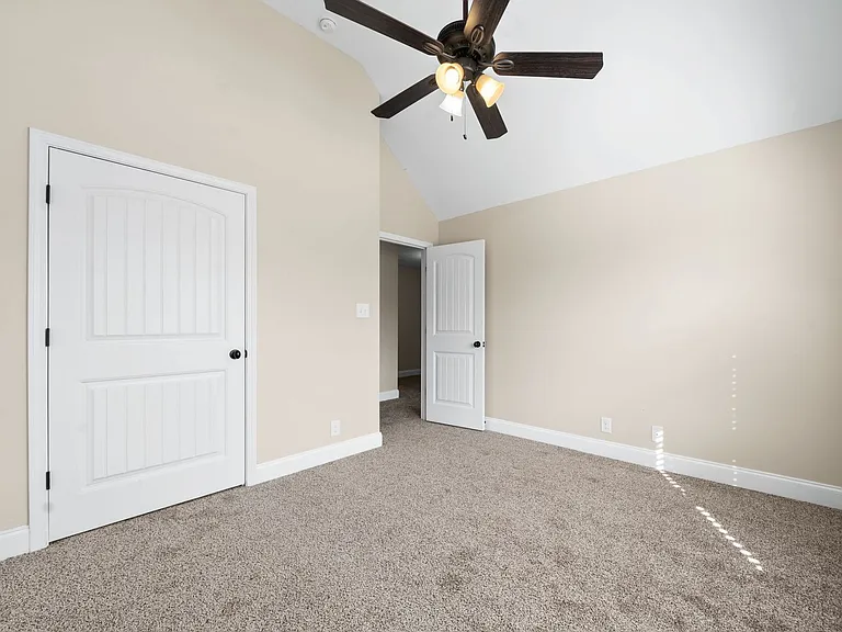 2976 McManus Cir — Photo 25