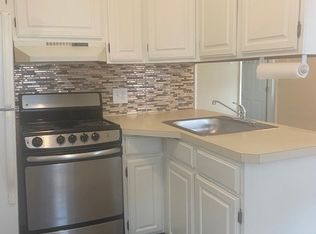7036 Ridge Ave, Philadelphia, PA 19128