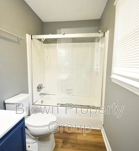 1733 Swann St — Photo 9