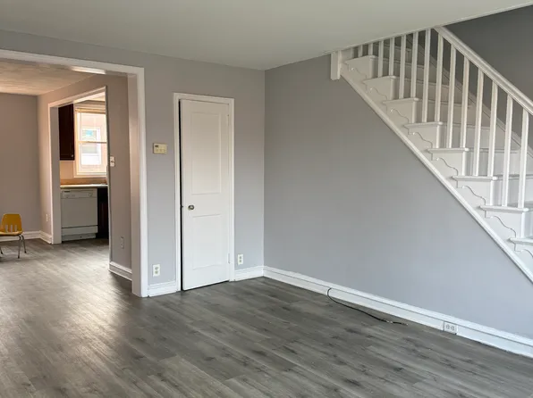 1440 Creston St, Philadelphia, PA 19149