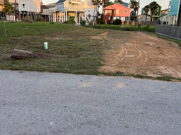 11213 Reagor Way Lot 8, Galveston, TX 77554