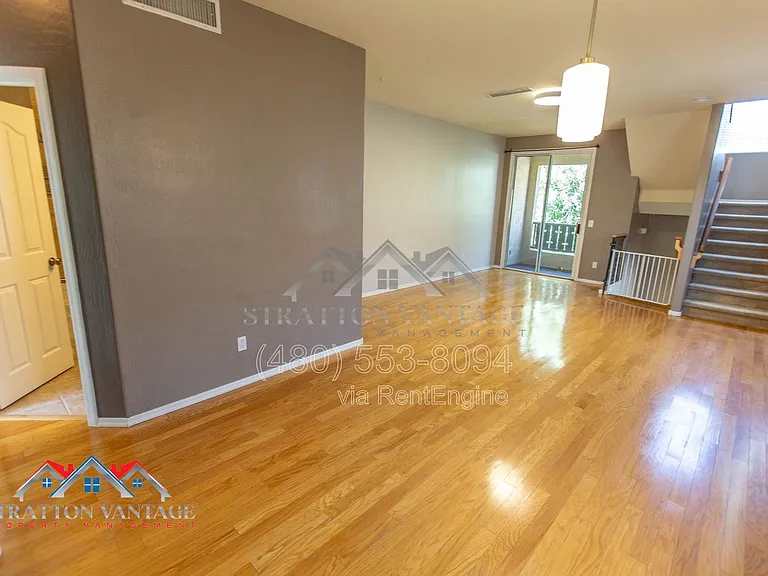 935 W Wendy Way — Photo 12