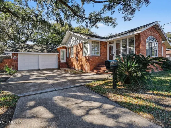 318 TROUT RIVER Drive, Jacksonville, FL 32208