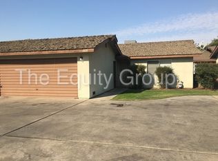 1573 E Cross Ave, Tulare, CA