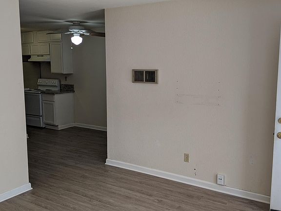 4th image of 4345 McClintock St APT 1