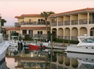 201 Yacht Club Dr #15, Saint Augustine, FL 32084