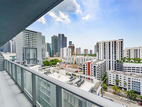 5th image of 1010 SW 2nd Ave Unit 1410