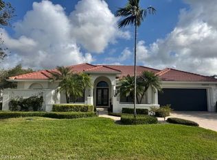 10870 Phoenix Way, Naples, FL 34119