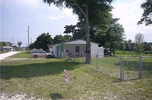 2nd image of 417 Texas Ave