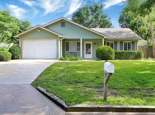 2332 Spain Dr, Manhattan, KS 66502