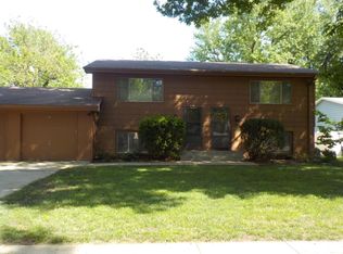 4842 Ginny Ave, Lincoln, NE 68516