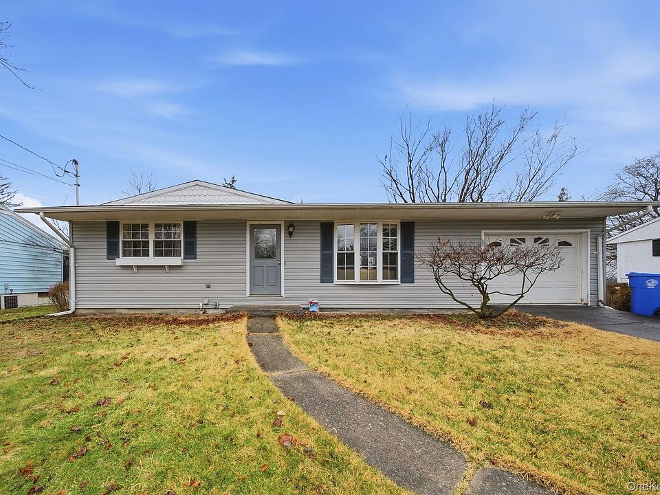 1st image of 36 Vincent Drive