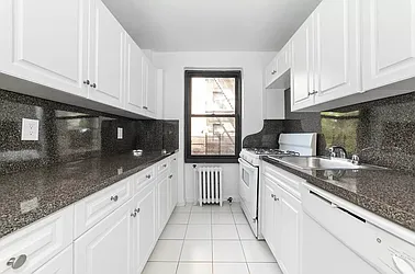 Rented by Bruma Realty LLC