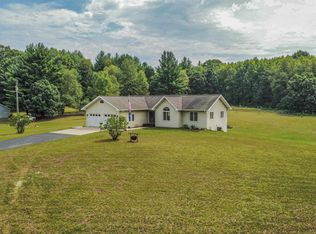 10859 W Blanchard Rd, Blanchard, MI 49310