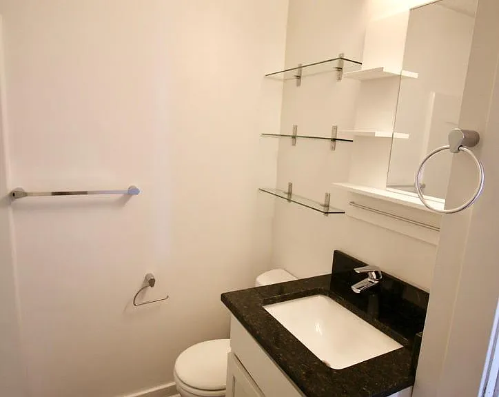 Silver Apartments — Photo 16