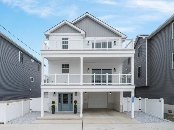 723 W Spruce Ave, North Wildwood, NJ 08260