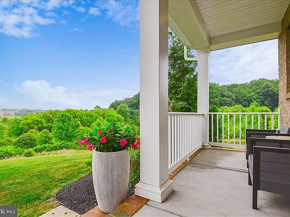 3rd image of 2500 Floreta Ct