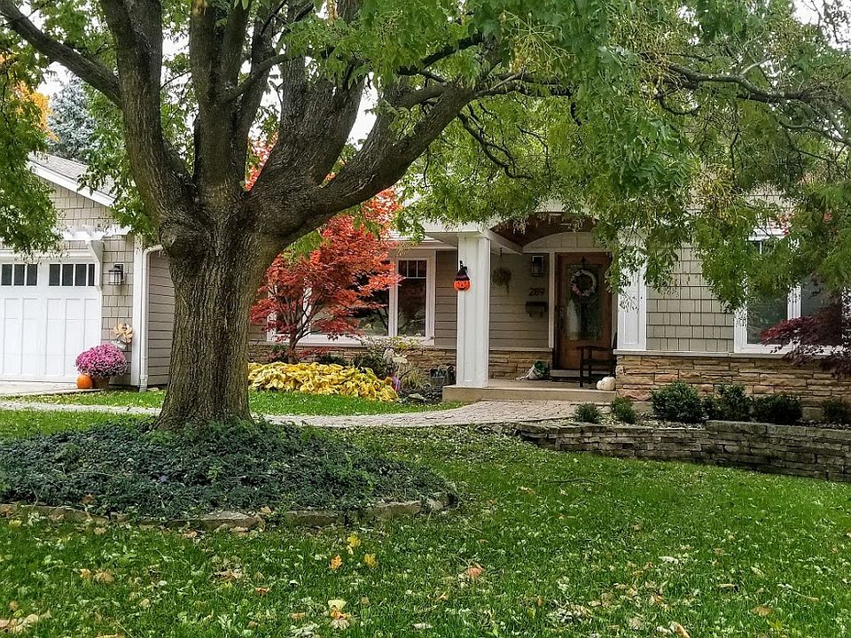 1st image of 289 Abbotsford Ct