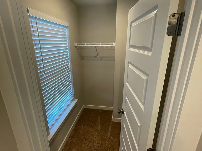 333 Buckhorn Cir — Photo 29