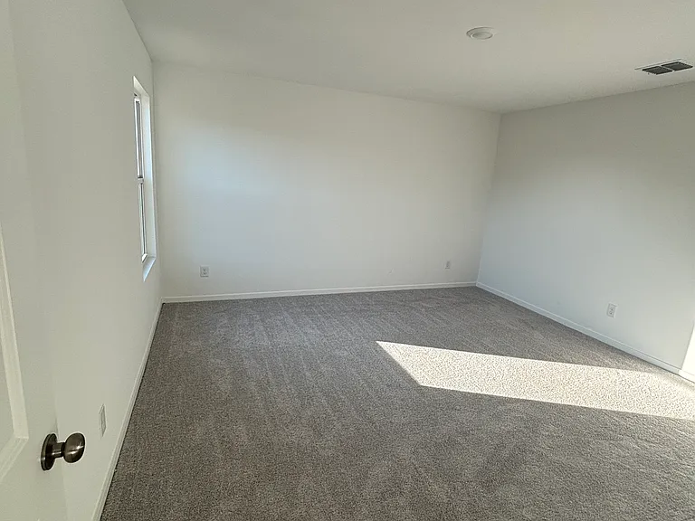 15004 Rangeland Rd — Photo 11