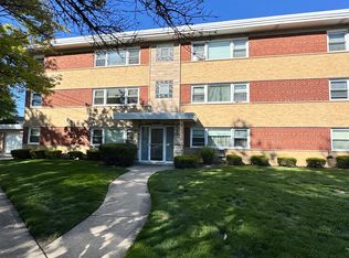 3401 N Plainfield Ave APT 2, Chicago, IL 60634