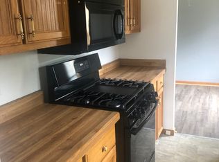 608 W Grove St, Greenville, MI