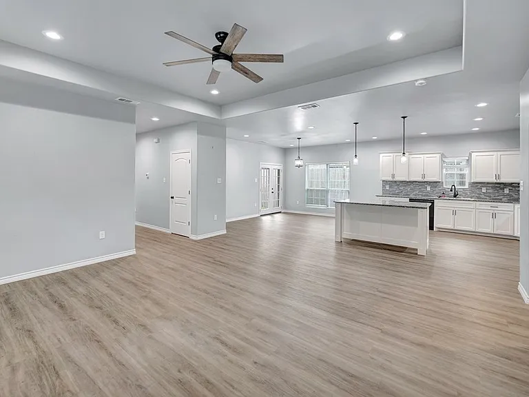 3623 El Cajon Ave — Photo 7