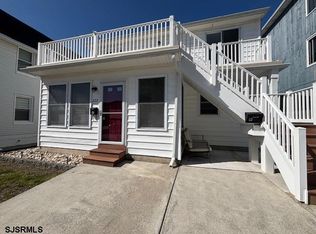 222 39th St S #B, Brigantine, NJ 08203