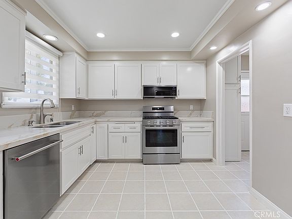 2nd image of 18406 Florwood Ave