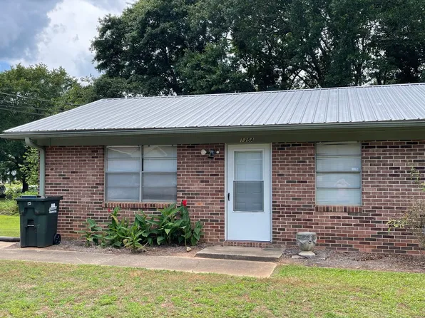 135A Sycamore Ln, Athens, GA 30605