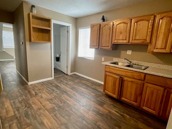 11 E Fremont St