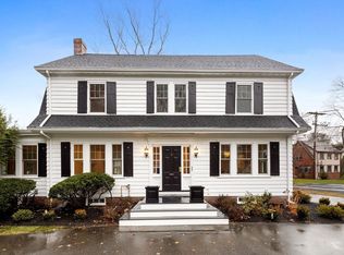 695 Salem St, Lynnfield, MA 01940